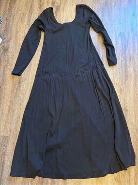 Old Navy Black Long-Sleeve Scoop Neck Maxi Dress